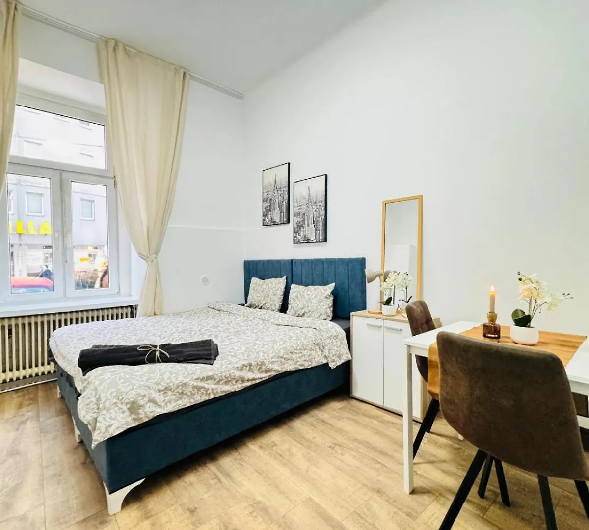 Apartment 5Br Apartment, Only 10Min Walk To Matzleinsdorfer Platz Vienna