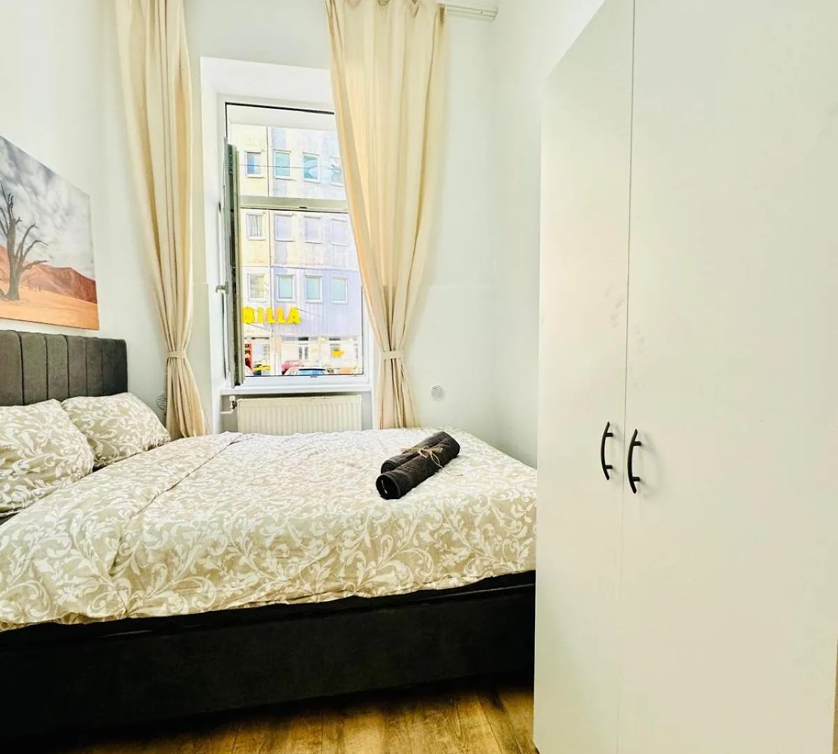 5Br Apartment, Only 10Min Walk To Matzleinsdorfer Platz Vienna Apartment