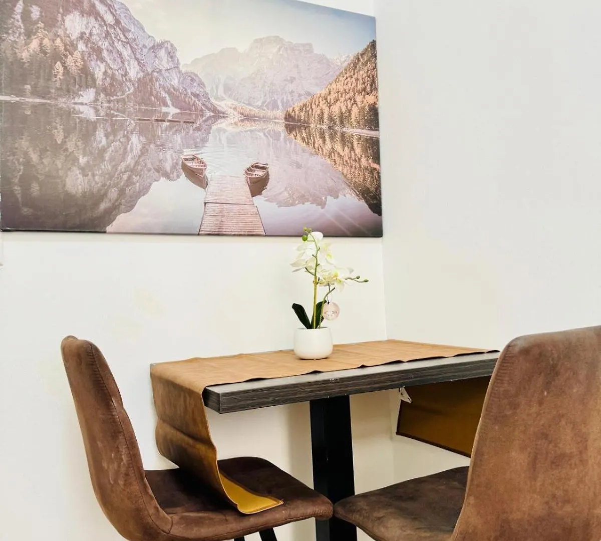 5Br Apartment, Only 10Min Walk To Matzleinsdorfer Platz Vienna