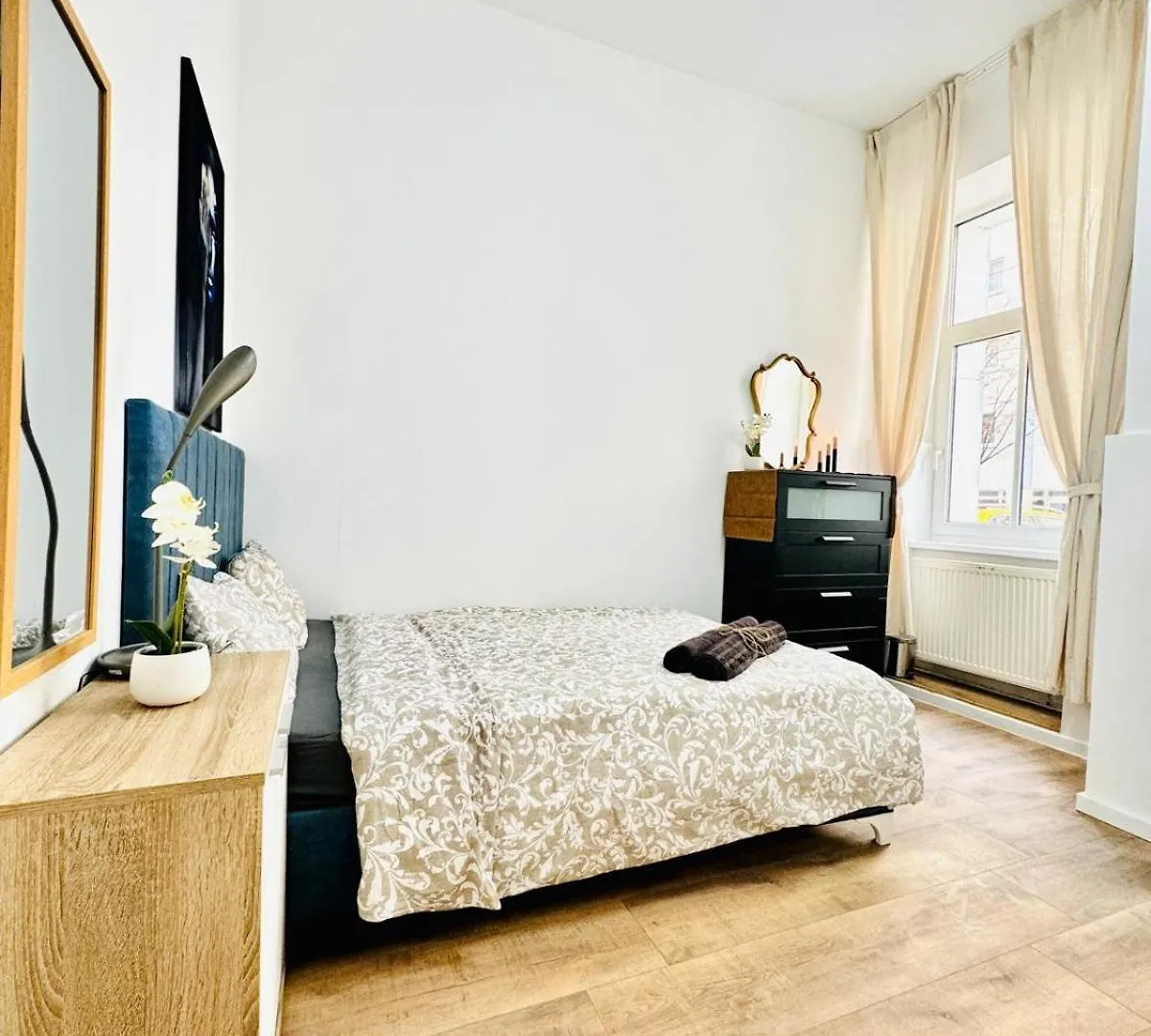 5Br Apartment, Only 10Min Walk To Matzleinsdorfer Platz Vienna 0*,