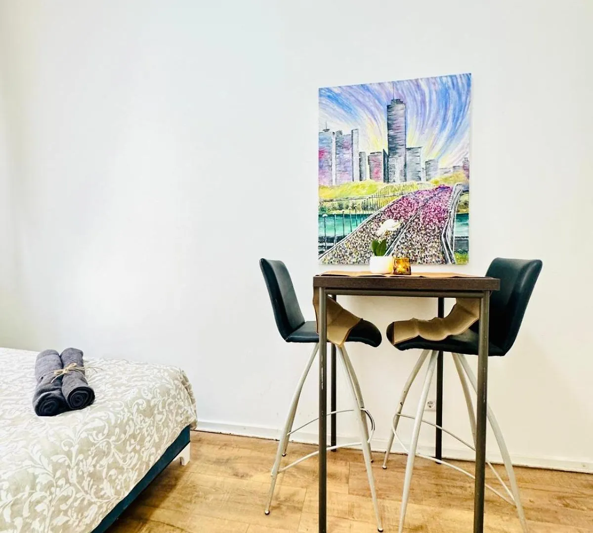 Apartment 5Br Apartment, Only 10Min Walk To Matzleinsdorfer Platz Vienna